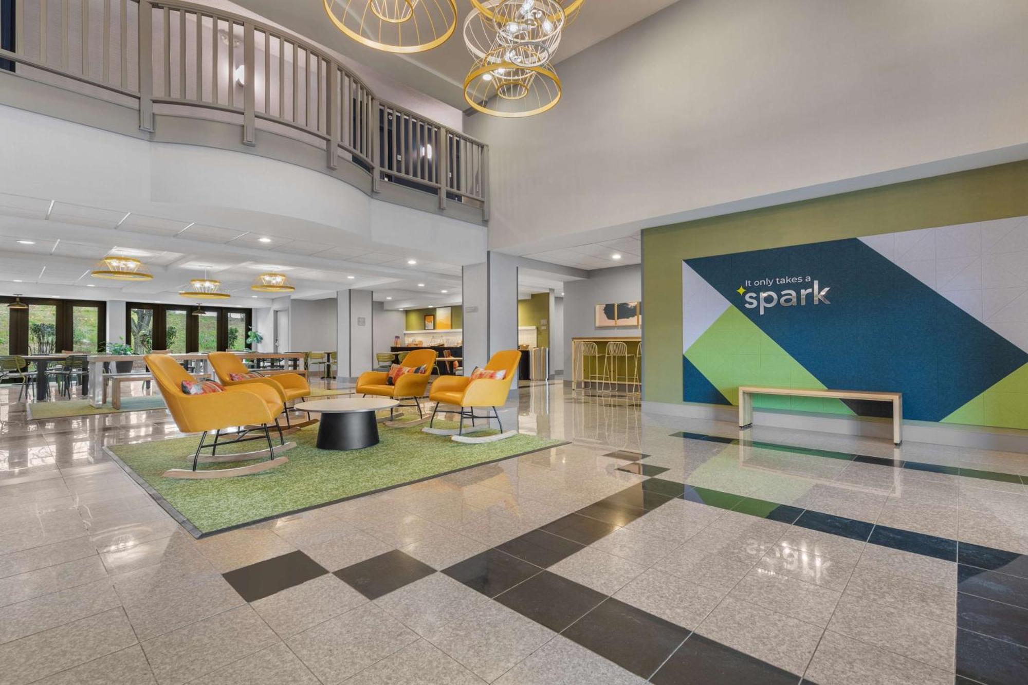 Spark By Hilton Winchester Extérieur photo